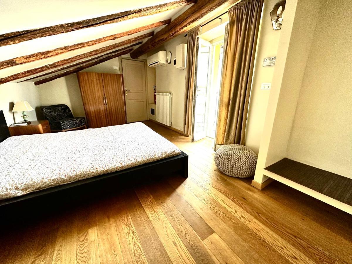 Le Finestre Sulla Mole Apartment Turin Luaran gambar