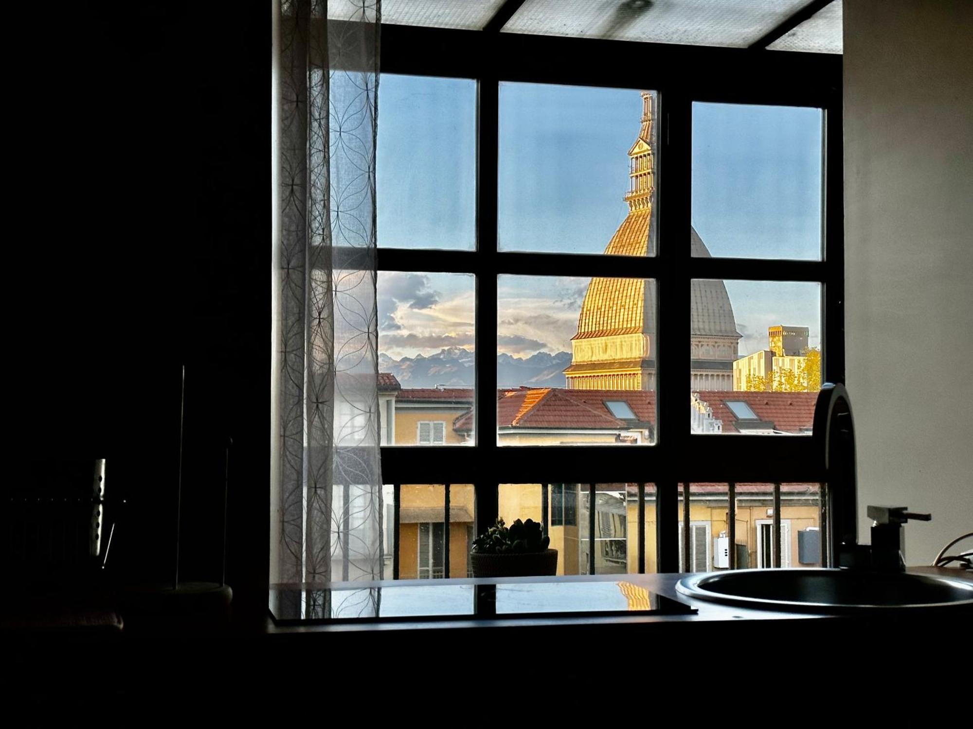 Le Finestre Sulla Mole Apartment Turin Luaran gambar