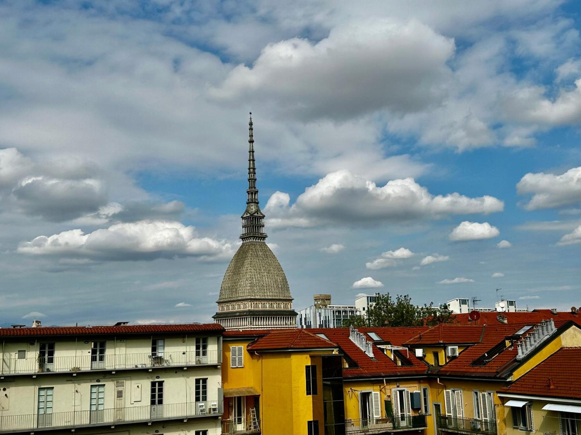 Le Finestre Sulla Mole Apartment Turin Luaran gambar